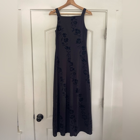 Cutest Y2K Black Floral Square Neck Sheath Dress - 7/8 - Picture 4 of 6